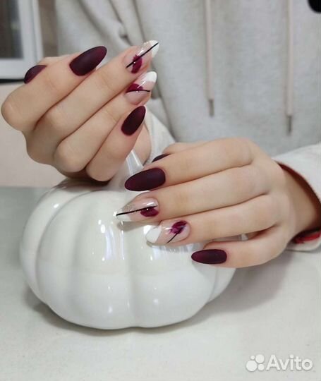Маникюр + укрепление + покрытие гельлаком + дизайн