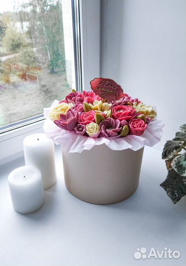 Шоколадные подарки, съедобные букеты