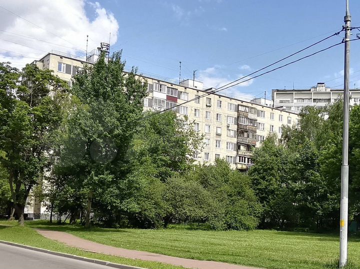 Комната 10,6 м² в 3-к., 3/9 эт.