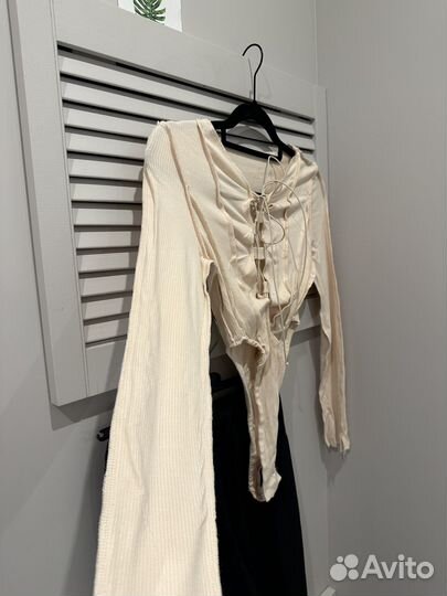 Боди на шнуровке женское