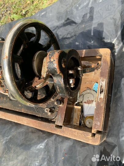 Швейная машинка домашняя класса 1- А 1951 г