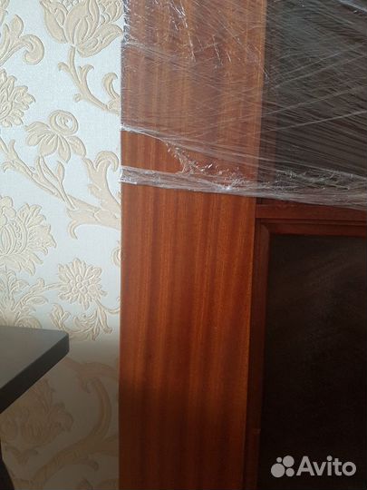 Двери межкомнатные из массива африканского дерева