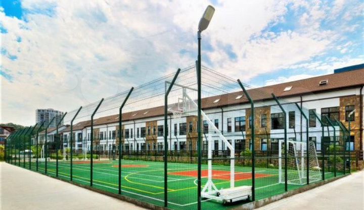 3-к. квартира, 85 м², 1/2 эт.