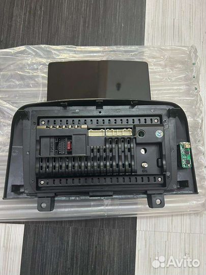 Продаётся магнитола для Hyundai Sonata NF