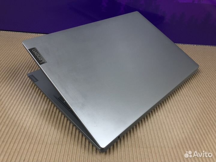 Ноутбук Lenovo i3/6gb/128Gb+1000Gb