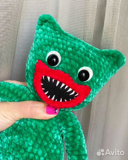 Популярные вязаные монстры