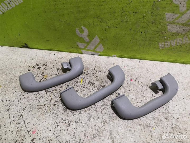 Ручка внутренняя потолочная Опель Мерива