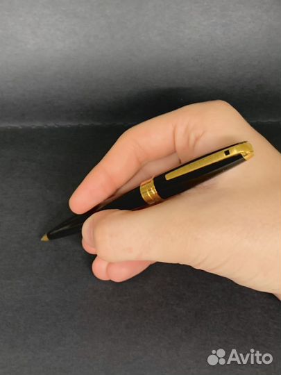 Шариковая ручка S.T. Dupont Olympio Large