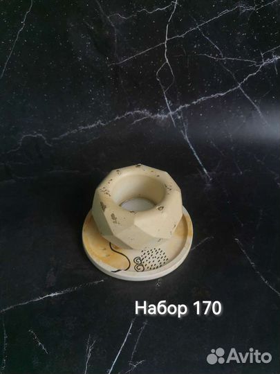 Изделия из гипса