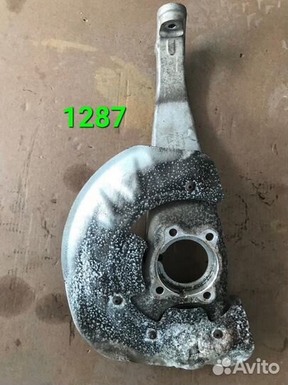 Кулак поворотный передний Порше Кайен 958(1287)