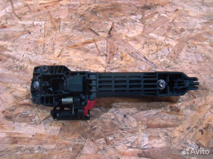 Toyota Avensis 2 Ручка двери передней правая