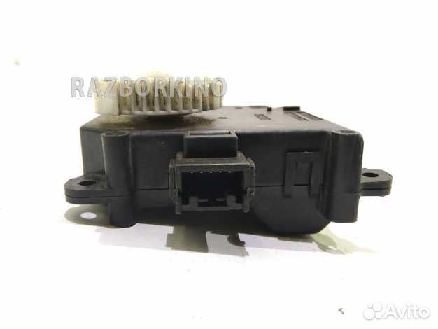 Моторчик заслонки печки