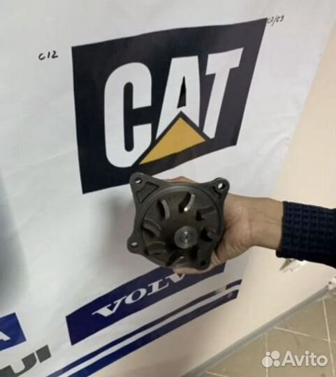 Водяной насос CAT 320D