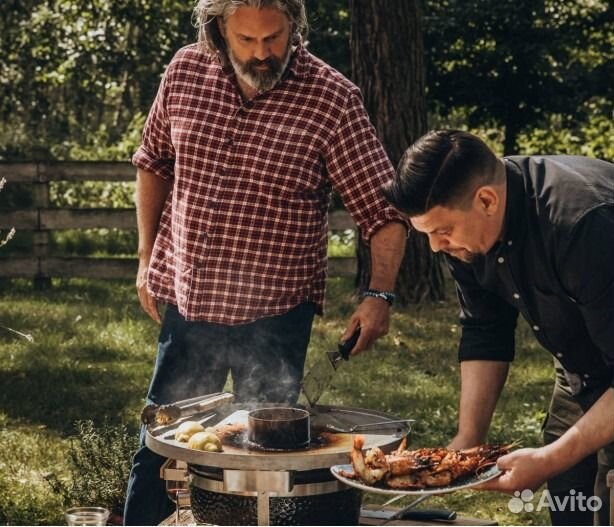 Керамический гриль Monolith Icon