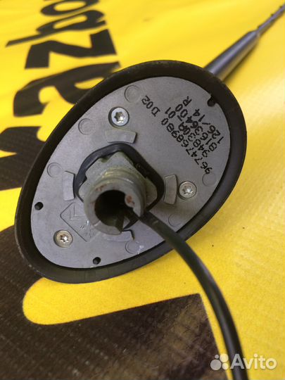 Антенна на крышу Citroen C4 II с 2011