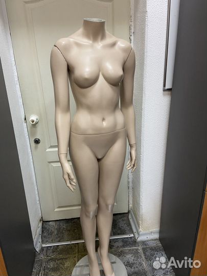 Манекен женский в полный рост