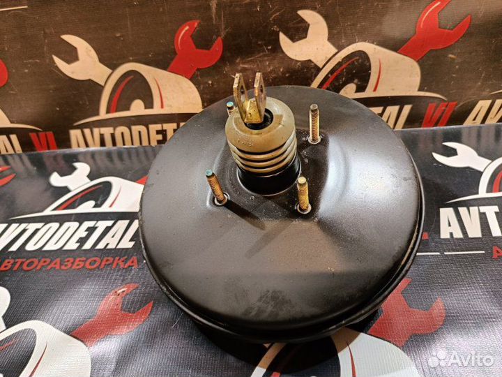 Вакуумный усилитель тормозов Ford Focus 1 седан