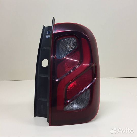 Фонарь задний правый Renault Duster 2012