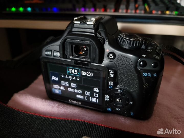 Фотоаппарат Canon eos 550d