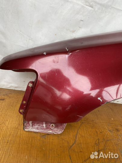 Крыло левое Toyota 4Runner VZN130 Тойота