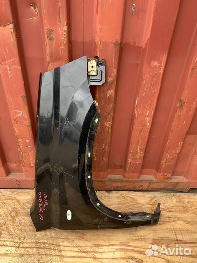 Переднее правое крыло Nissan Икстрейл T31