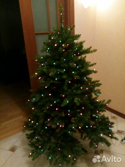 Елка искусственная