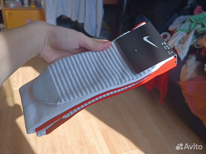 Оригинальные гетры nike Бело-красные