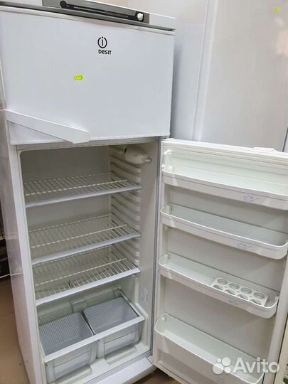 Холодильник Индезит двухкамерный