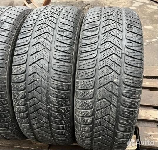 Pirelli Scorpion Winter 235/65 R17