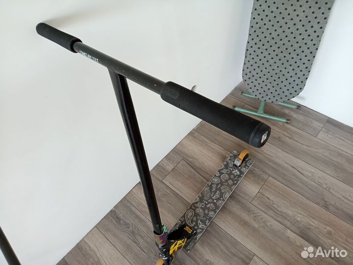 Трюковой самокат кастом