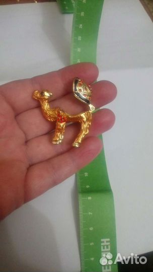 Фигурка - шкатулка