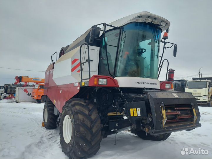Комбайн Ростсельмаш Vector 410, 2022