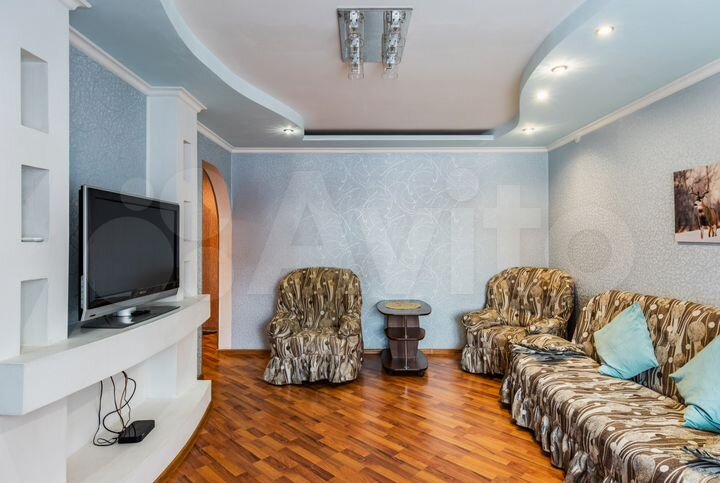 2-к. квартира, 56 м², 2/5 эт.