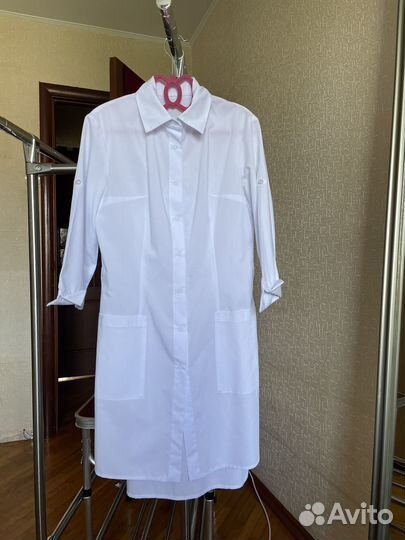 Костюм атлас мед. одежда 44р