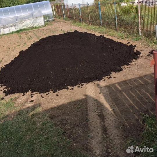 Плодородный грунт с доставкой от 5 м3