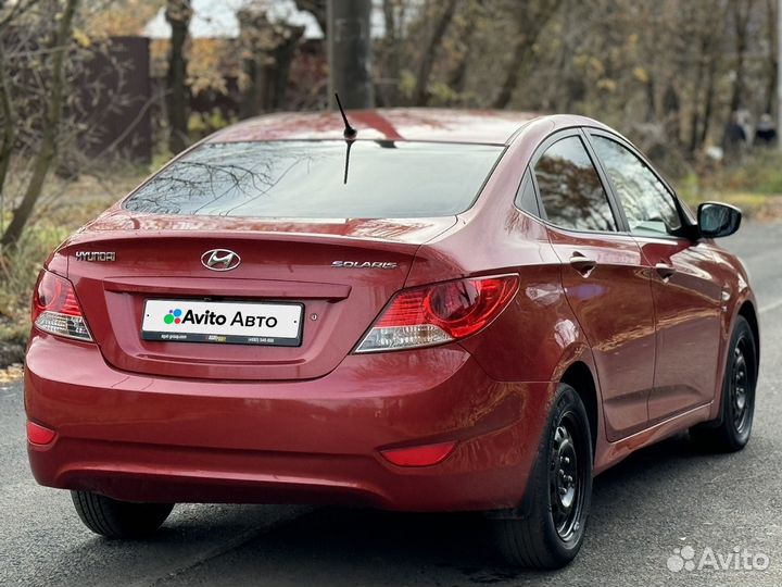 Hyundai Solaris 1.6 AT, 2012, 130 000 км