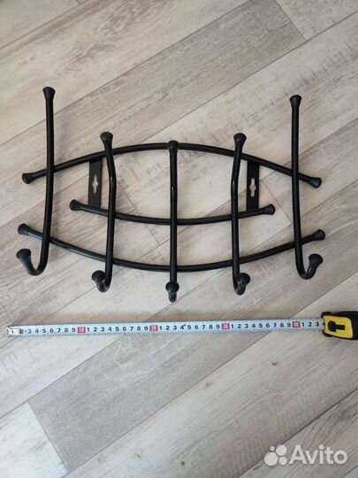 Вешалка в прихожую