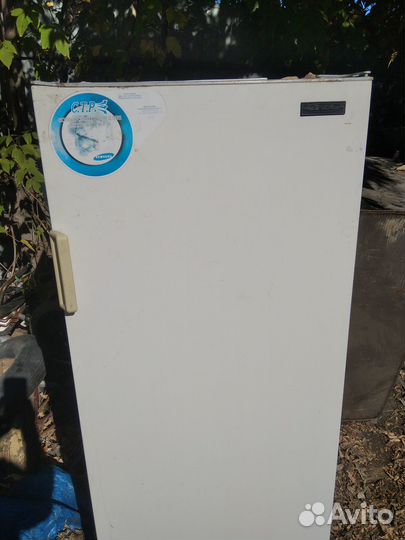Холодильник б/у