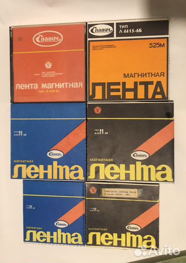 Магнитная лента катушки с записью