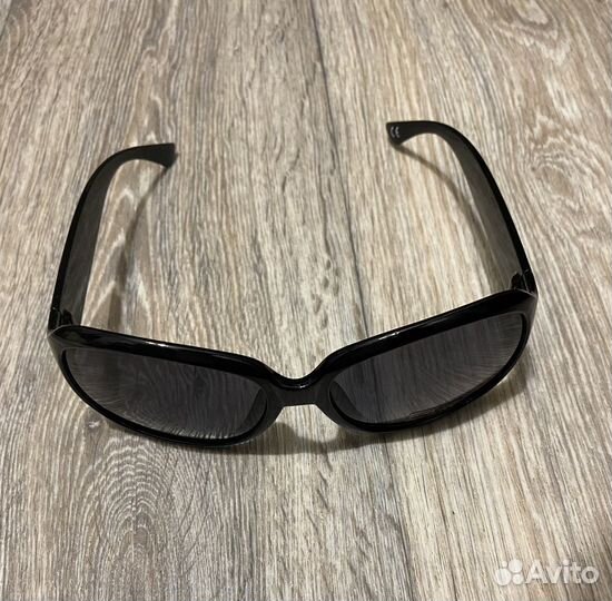 Солнцезащитные очки H&M и без бренда