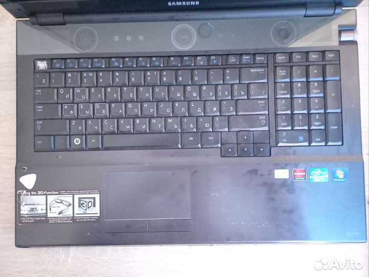 Игровой Ноутбук Samsung NP-700G7A-S02RU