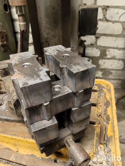 Проставки под рессоры на УАЗ