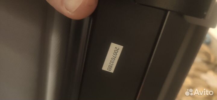 Шторка багажника