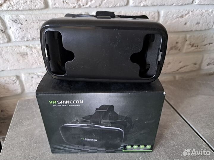 Шлем виртуальной реальности VR Shinecon (VR BOX)