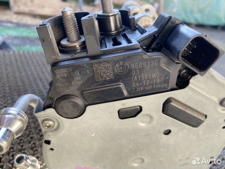 Генератор BMW 5 G30 B47