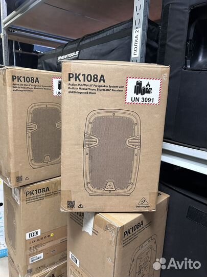 Активная акустическая система Behringer PK108A