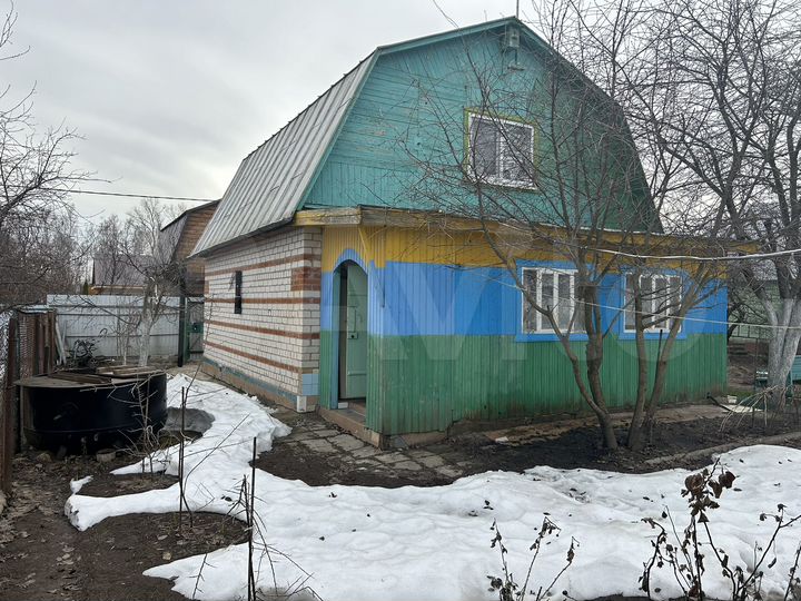 Дача 50 м² на участке 5 сот.