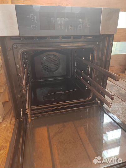 Продам духовой шкаф