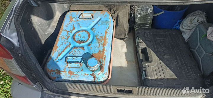 Канистра, 40 л, компактность, вместимость