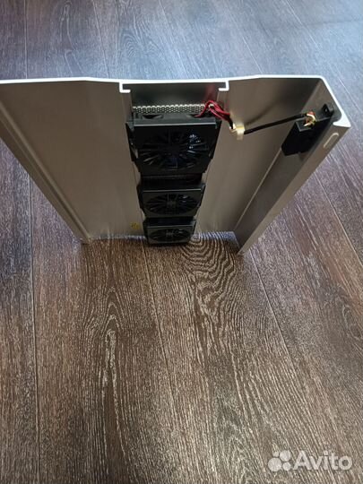 Подставка с охлаждением для ноутбука